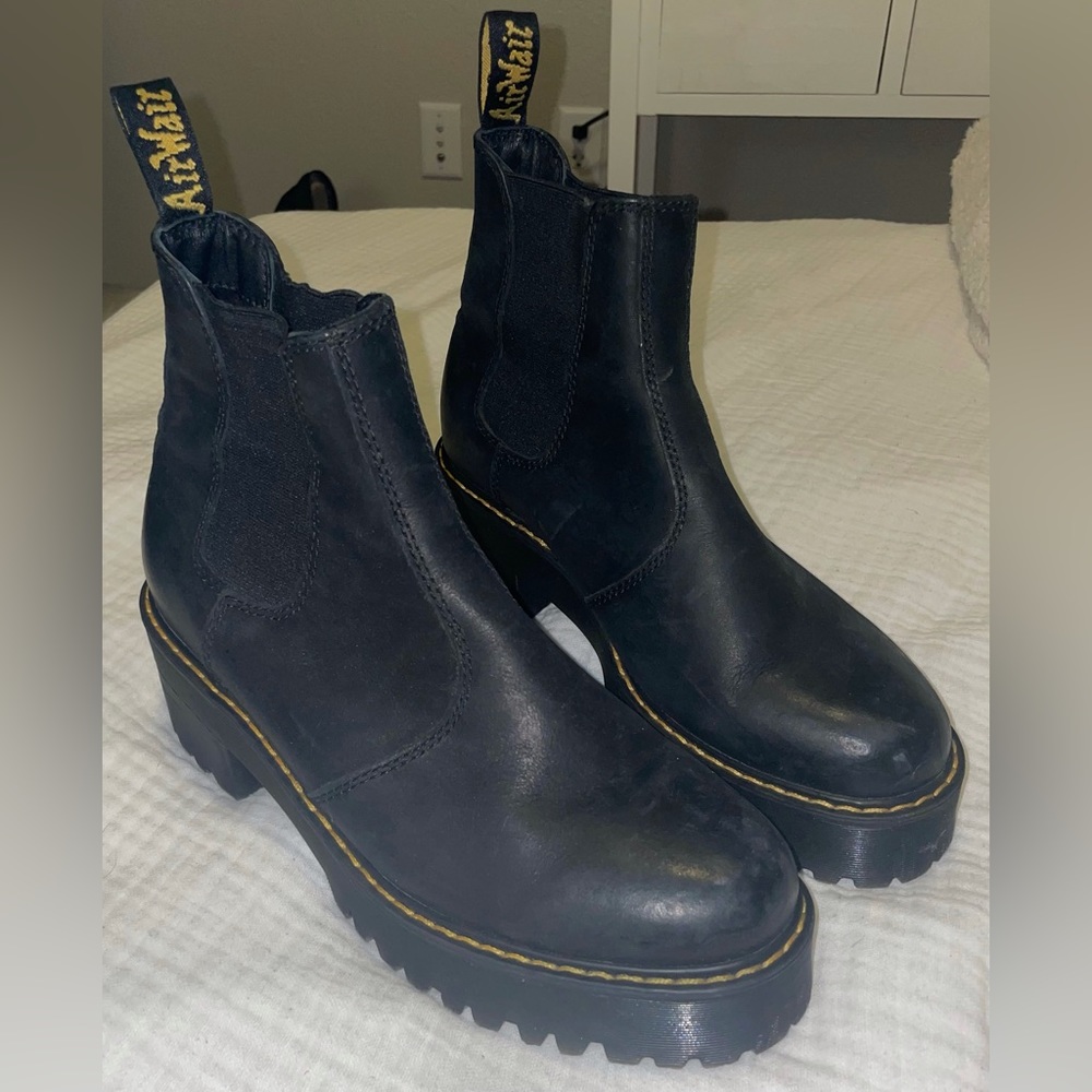 Dr Martens Rometty Platform Chelsea Black Leather Boots Women’s 9/41